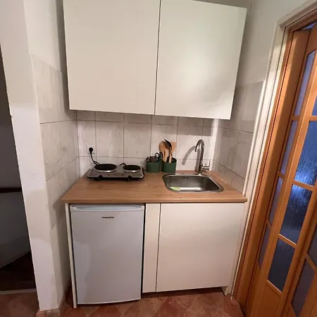 2 * Salzburg